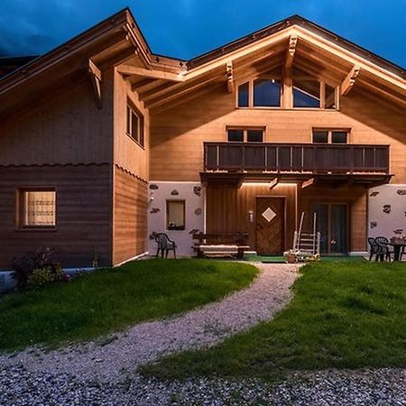Chalet Osmar Suite 2 Campitello di Fassa Exterior foto